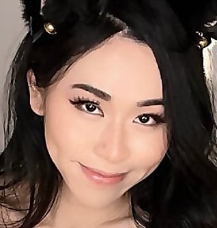 Khloekiss97