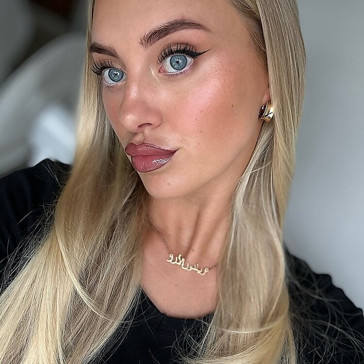 Rhiannon Blue